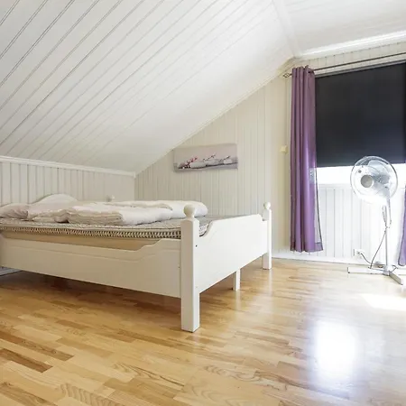Βίλα Secluded House In Lofoten-private Swimming Pool! Valberg